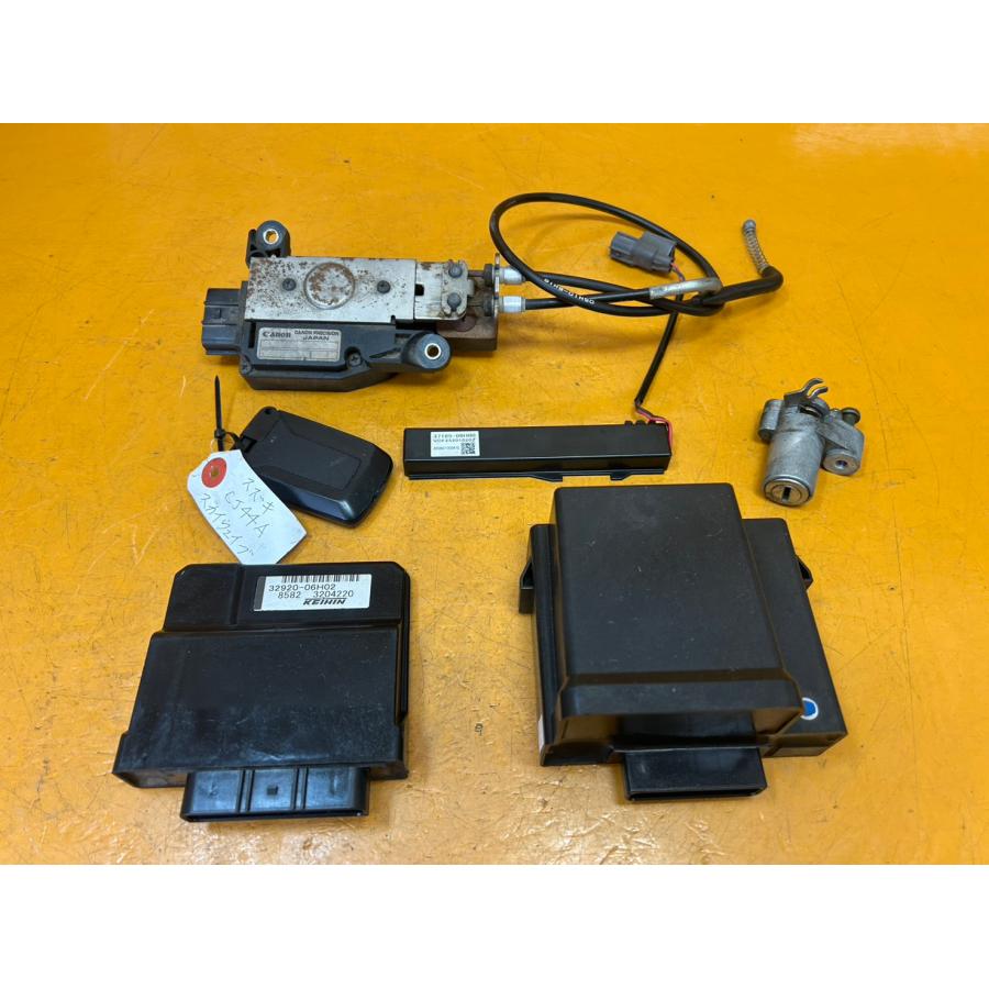33 ① 送料無料!!】[ZZ 31970]@スズキ SUZUKI スカイウェイブ250 CJ44A-106