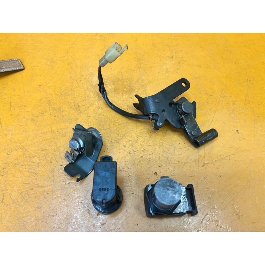 送料無料!!】[AAH 32345]@スズキ SUZUKI スカイウェイブ250 CJ42A-104