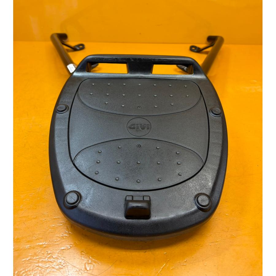 送料無料!!】[AAK 32453]@ヤマハ YAMAHA マジェスティS SG28J-015 リア