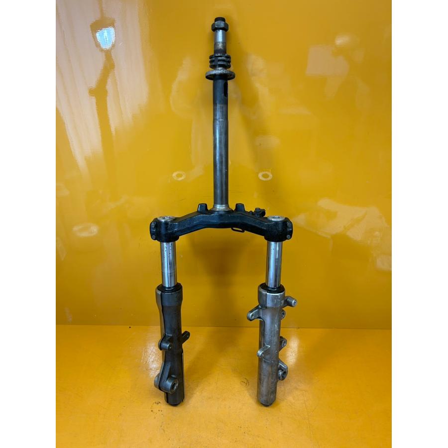 送料無料!!】[AAN 32659]ヤマハ YAMAHA マジェスティ250C SG03J-036
