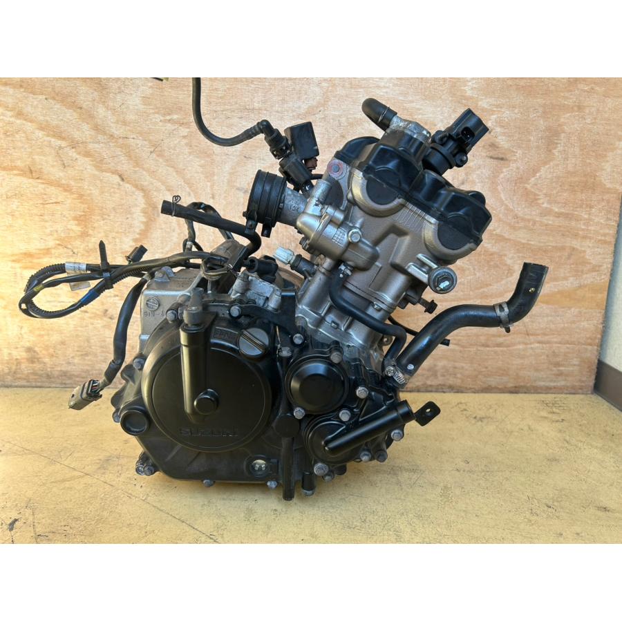 【送料無料!!】[ABR 34260]@スズキ SUZUKI GSX-S125 DL32B-102 エンジン本体 GFA1_5