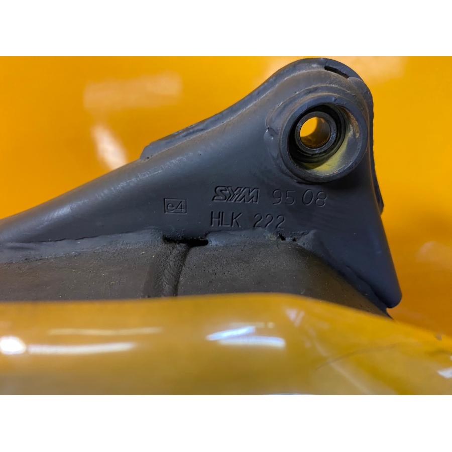 送料無料】[VA 56171]シム SYM RV180EFi 美車両外し!! マフラー HLK