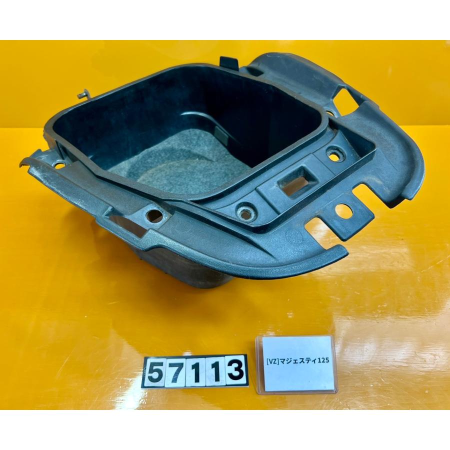 【送料無料!!】[VZ 57113]ヤマハ YAMAHA マジェスティ125 5CA メットインカウル インナー シート下 : PAWNS ...