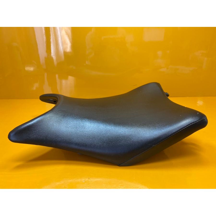 送料無料!!】71230 中古 HONDA ホンダ CBR125R JC50 シート メイン