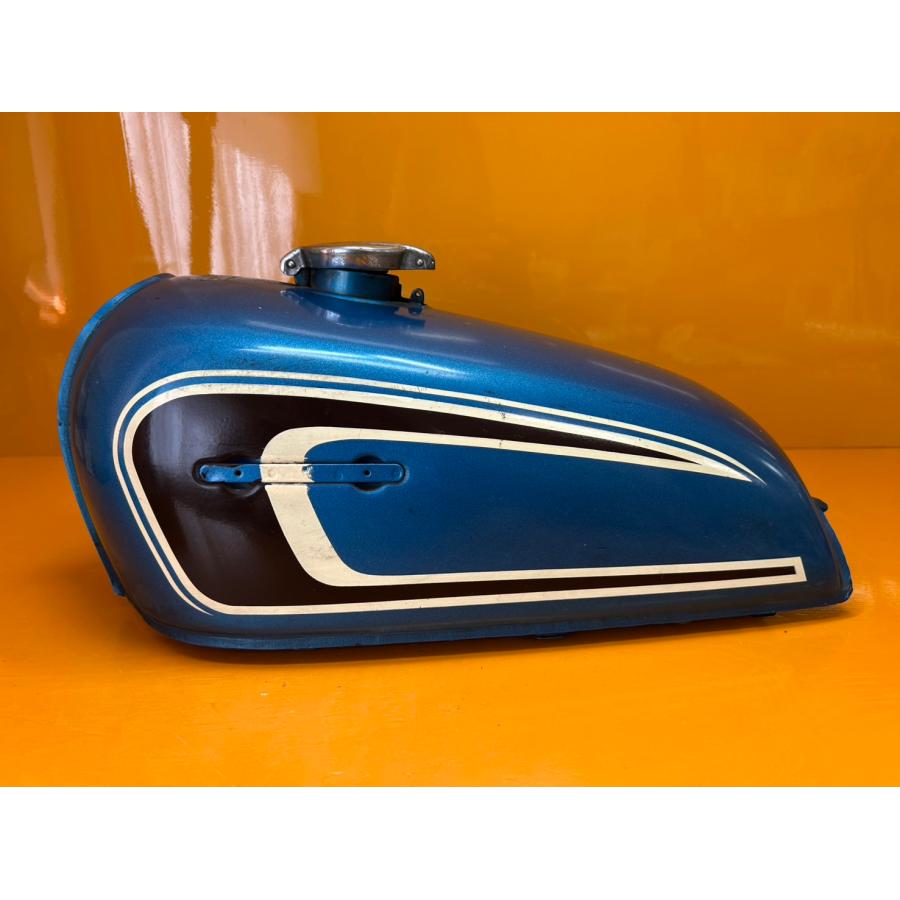送料無料!!】72159 中古 HONDA ホンダ CB250T ガソリンタンク 燃料