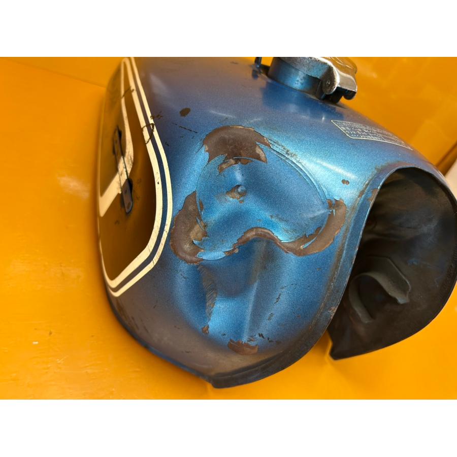 送料無料!!】72159 中古 HONDA ホンダ CB250T ガソリンタンク 燃料