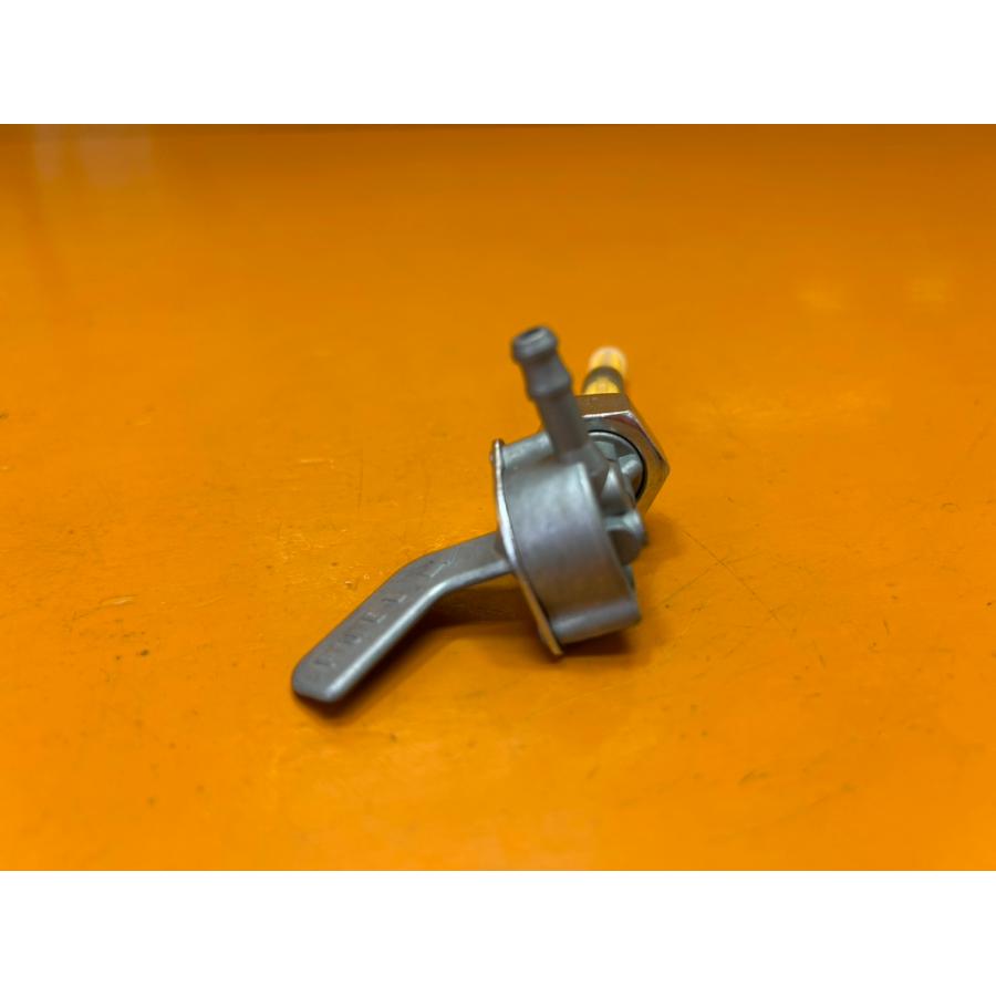 送料無料!!】72441 新品 HONDA ホンダ スカイ 純正コック 燃料コック