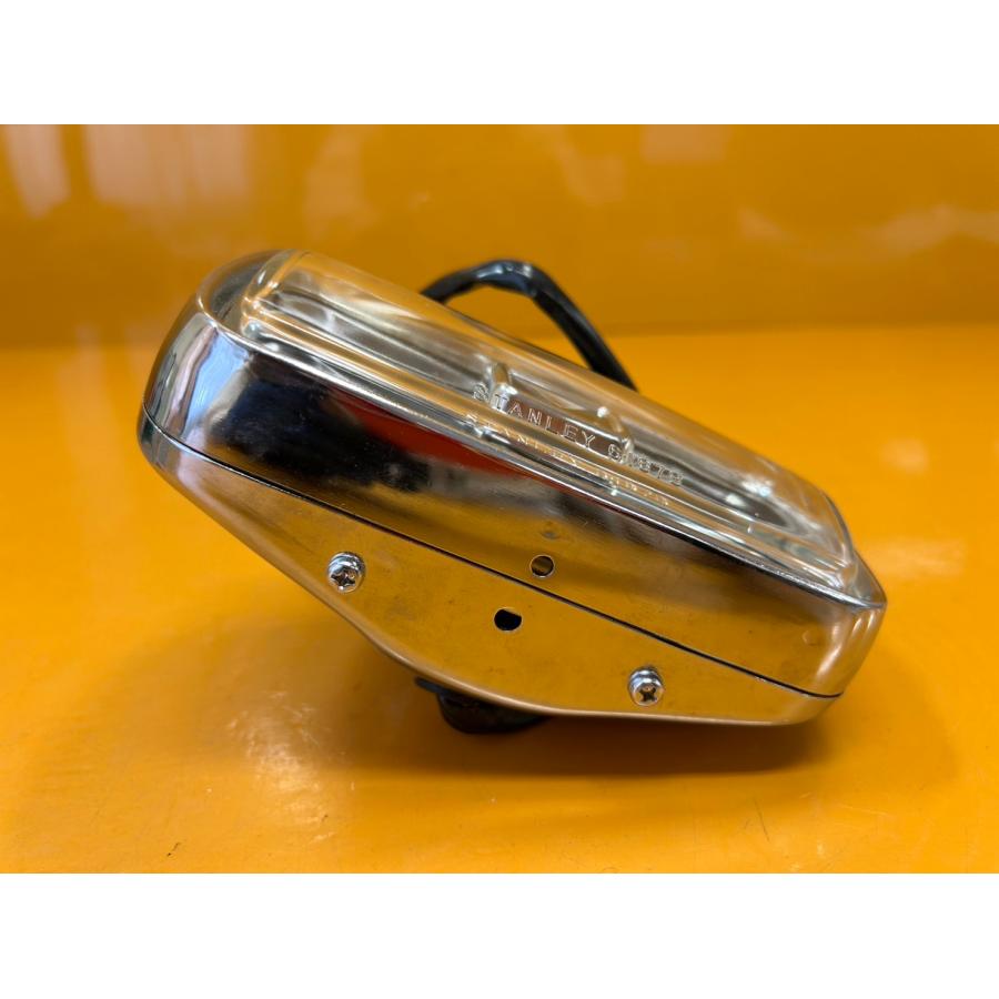 送料無料!!】72527 新品？ 車 フォグランプ ライト 当時物 旧車 06342