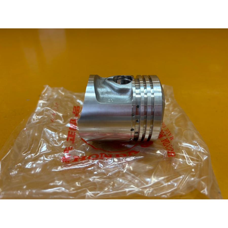 送料無料!!】72544 新品 HONDA ホンダ CB350FOUR 純正ピストン 13101