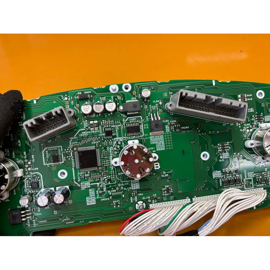 【送料無料!!】73278 中古？ HONDA ホンダ GL1800 SC68 純正メーター 37110-MCA-B21_8