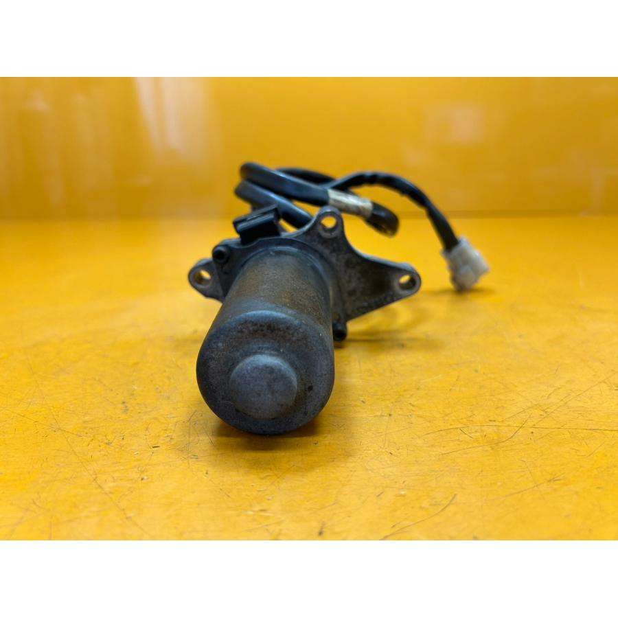 送料無料!!】75616 中古 YAMAHA ヤマハ マジェスティ250 SG20J 4D9 YCC
