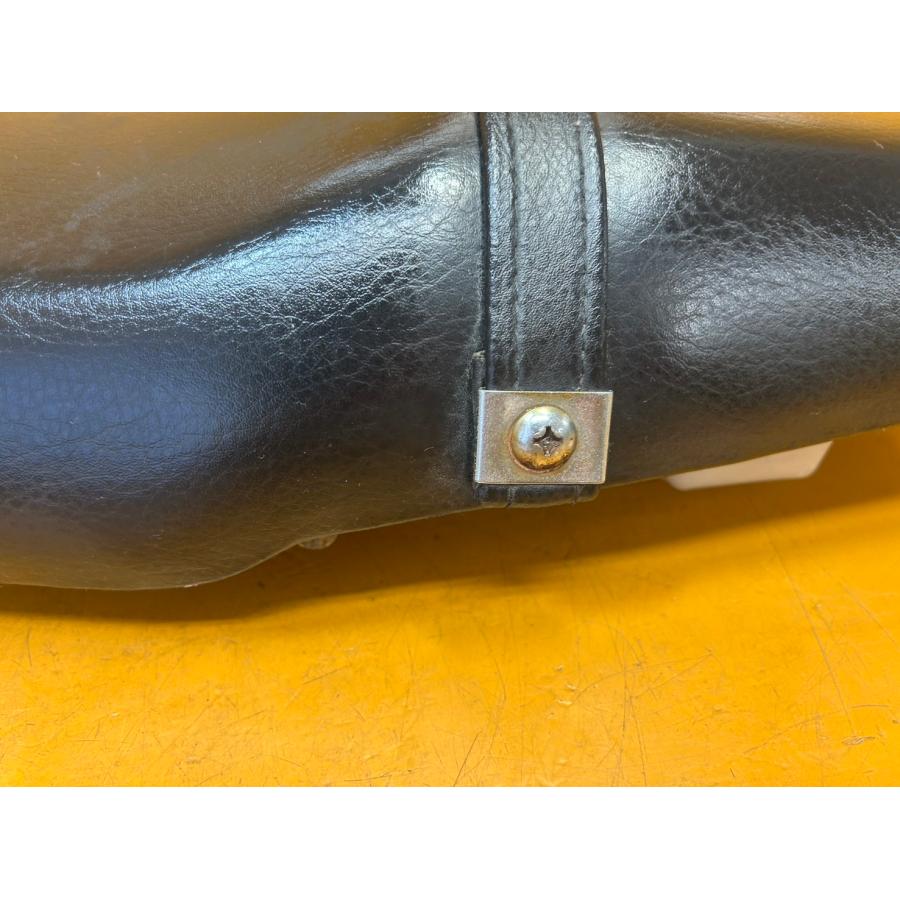 送料無料!!】75682 中古 YAMAHA ヤマハ FZ250 フェザー 1KG シート