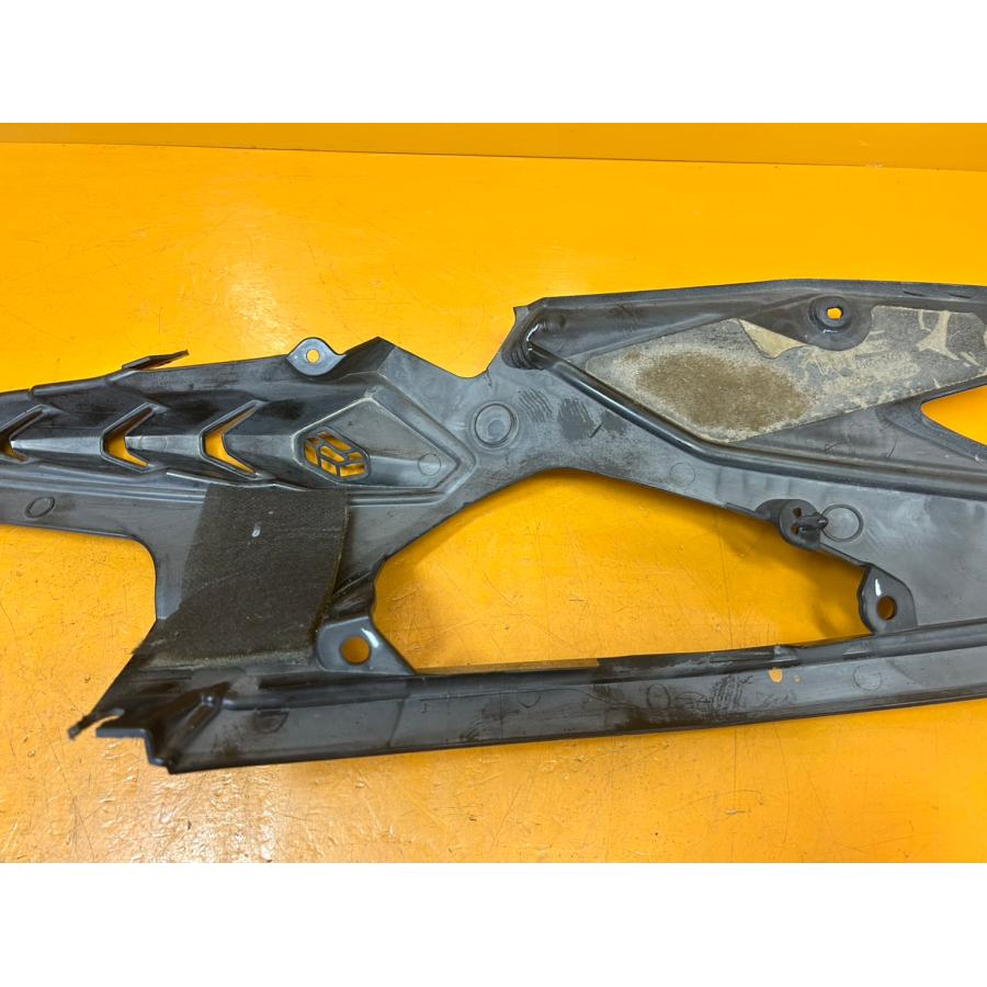 送料無料!!】75757 中古 KAWASAKI カワサキ ZX-25R サイドカウル