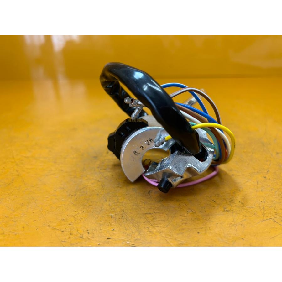 【送料無料!!】75803 新品 HONDA ホンダ スーパーカブC50 AA01 70 90 ハンドルスイッチ 左 35150-086-721の画像