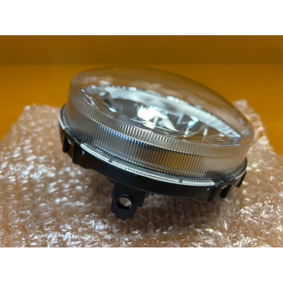 【送料無料!!】76031 新品 HONDA ホンダ スーパーカブ 50 110 クロスカブ AA04 JA10 純正ヘッドライト 33120-KZV-L02の画像