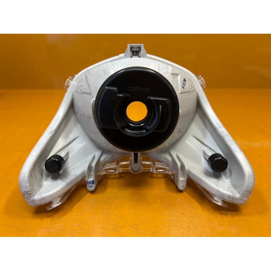 【送料無料!!】76033 新品 HONDA ホンダ DIO110 ヘッドライト 33101-KZL-841の画像