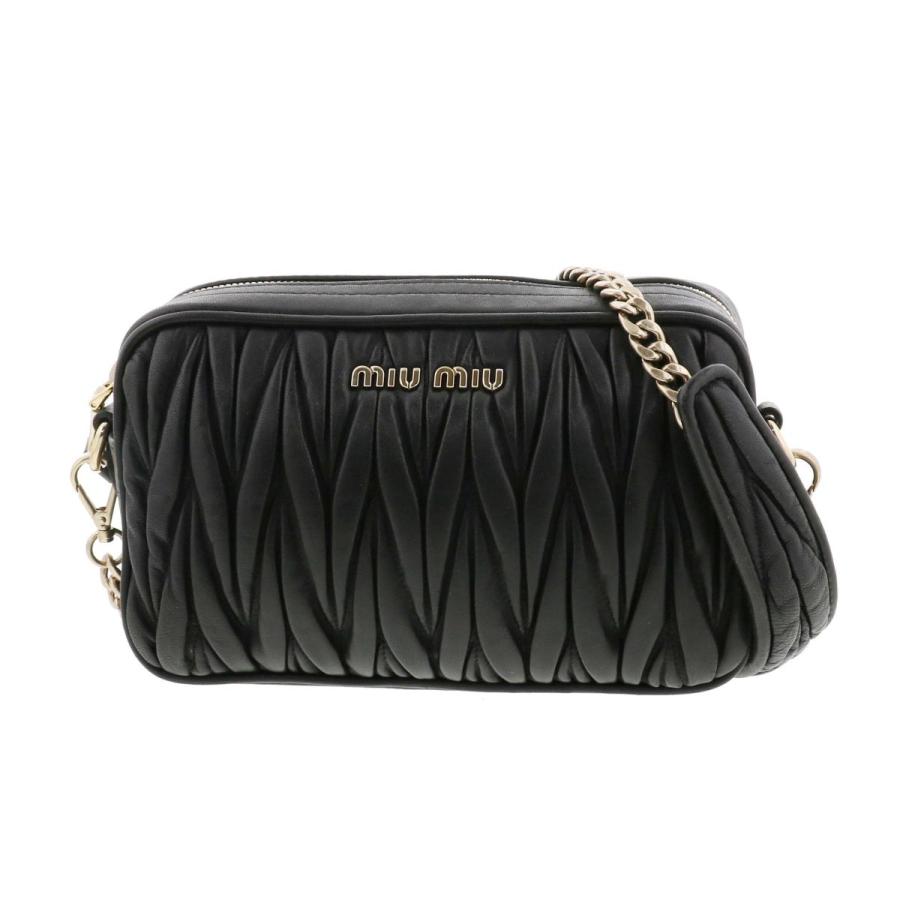 MIUMIU マテラッセ　チェーンショルダー ブラック　黒　バッグ MIUMIU （ミュウミュウ） マテラッセチェーン ショルダーバッグ バッグ