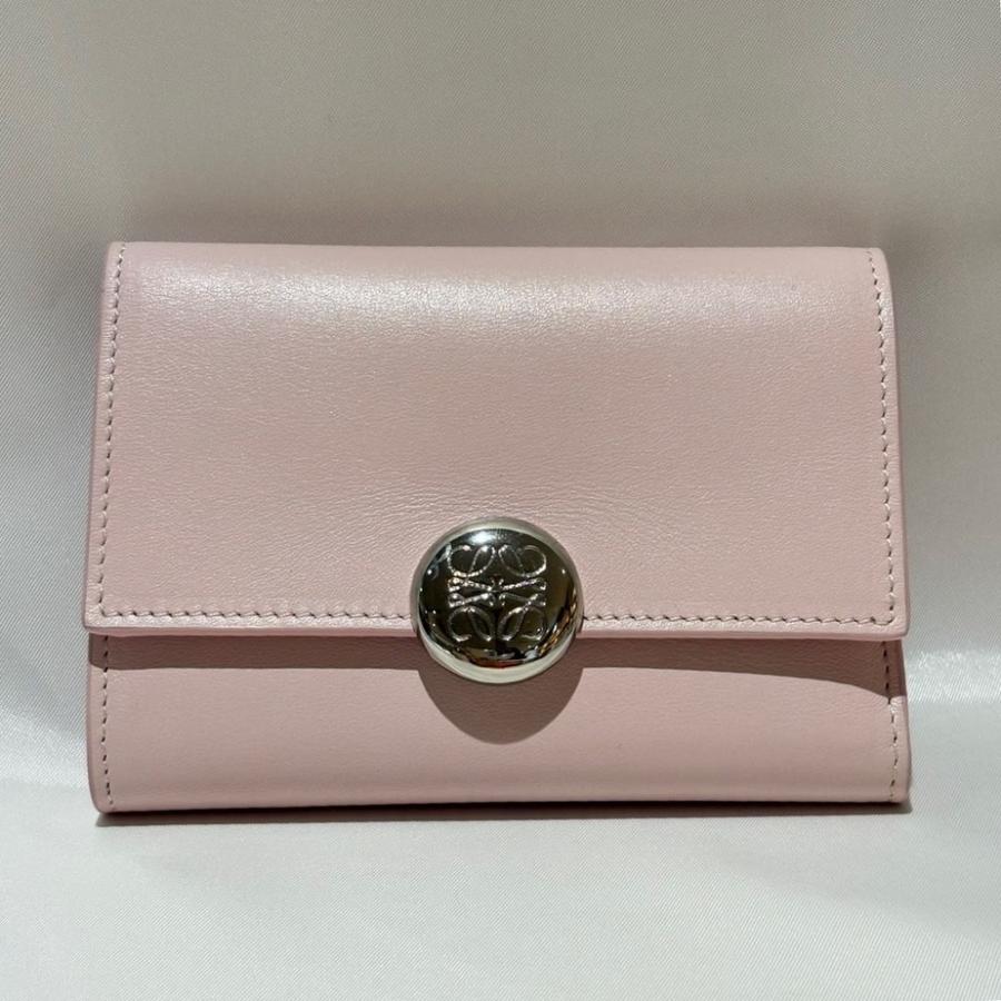 LOEWE ロエベ ペブル バーティカル ウォレット スモール 三つ折り財布 CANBS33X01 レザー ブロッサム ピンク シルバー金具  レディース【中古】 LOEWE（ロエベ） 【値下げ】LOEWE ペブル バーティカル ウォレット