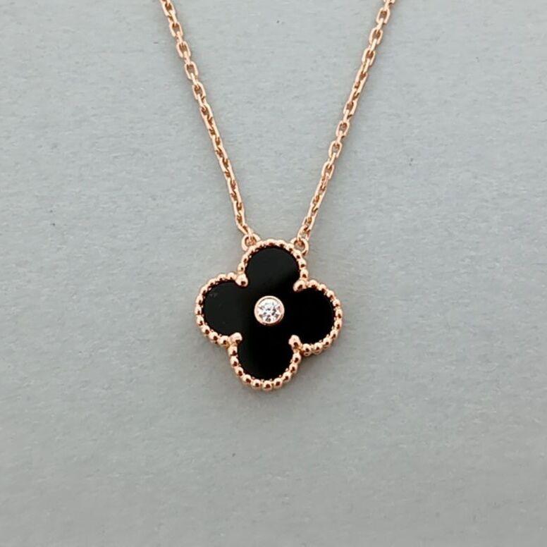 Van Cleef ＆ Arpels（ヴァンクリーフ ＆ アーペル） Van Cleef