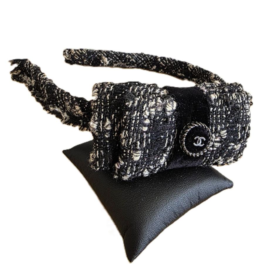 CHANEL（シャネル） 【値下げ】CHANEL ツイード ベロア りぼん リボン