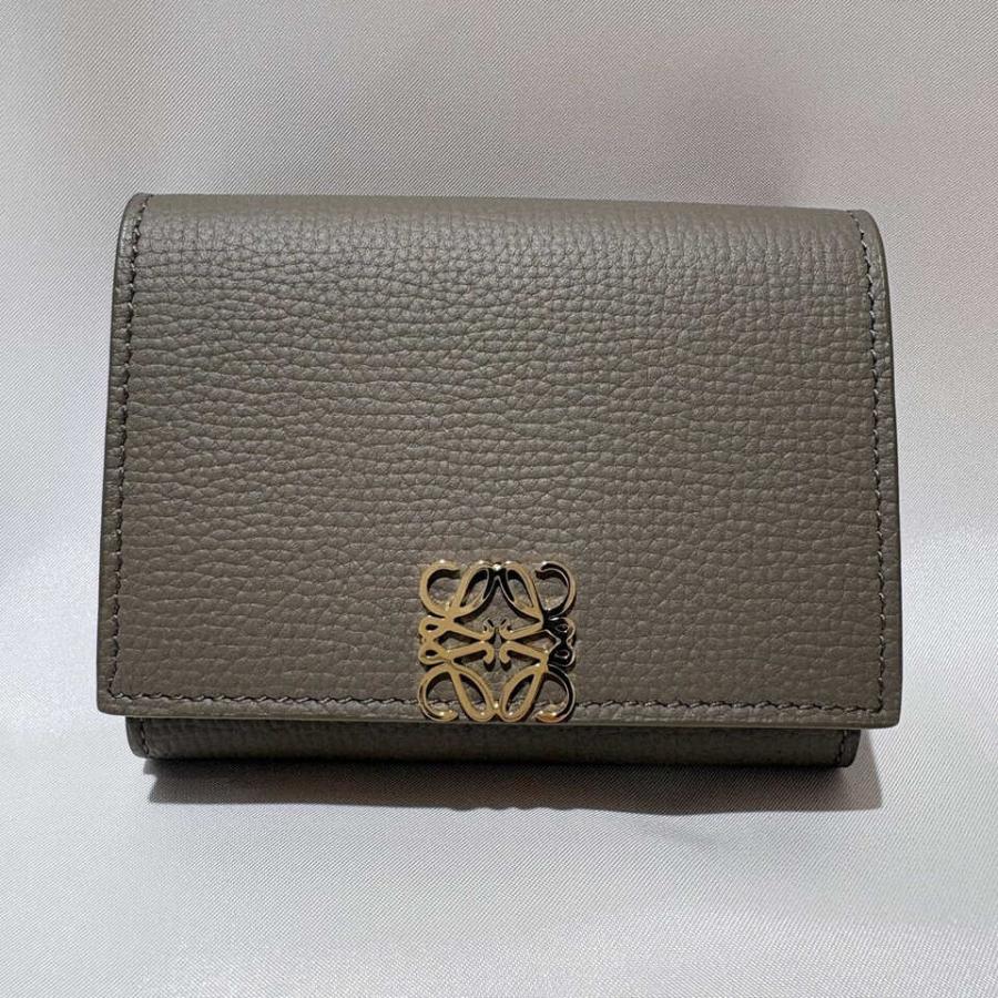 LOEWE（ロエベ） アナグラム トライフォールド ウォレット 三つ折り