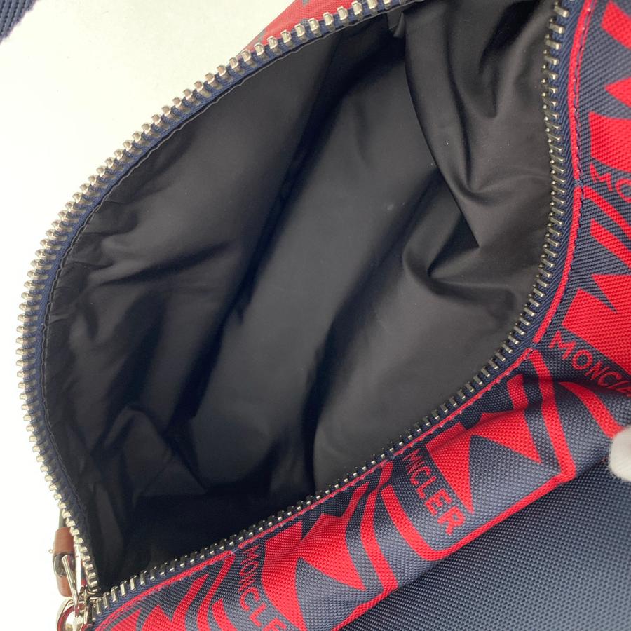 MONCLER（モンクレール） ナイロン ボディバッグ ボディバッグ