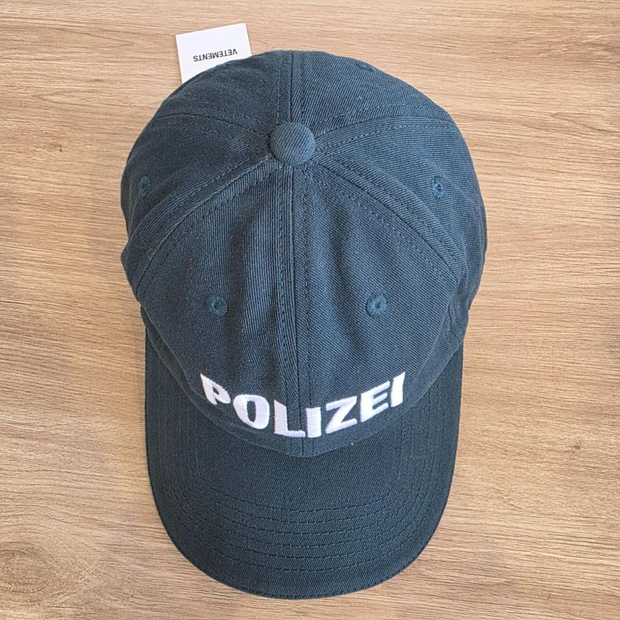 ヴェトモン(Vetements) POLIZEI 刺繍 CAP LIMITED EDITION ポリツァイ