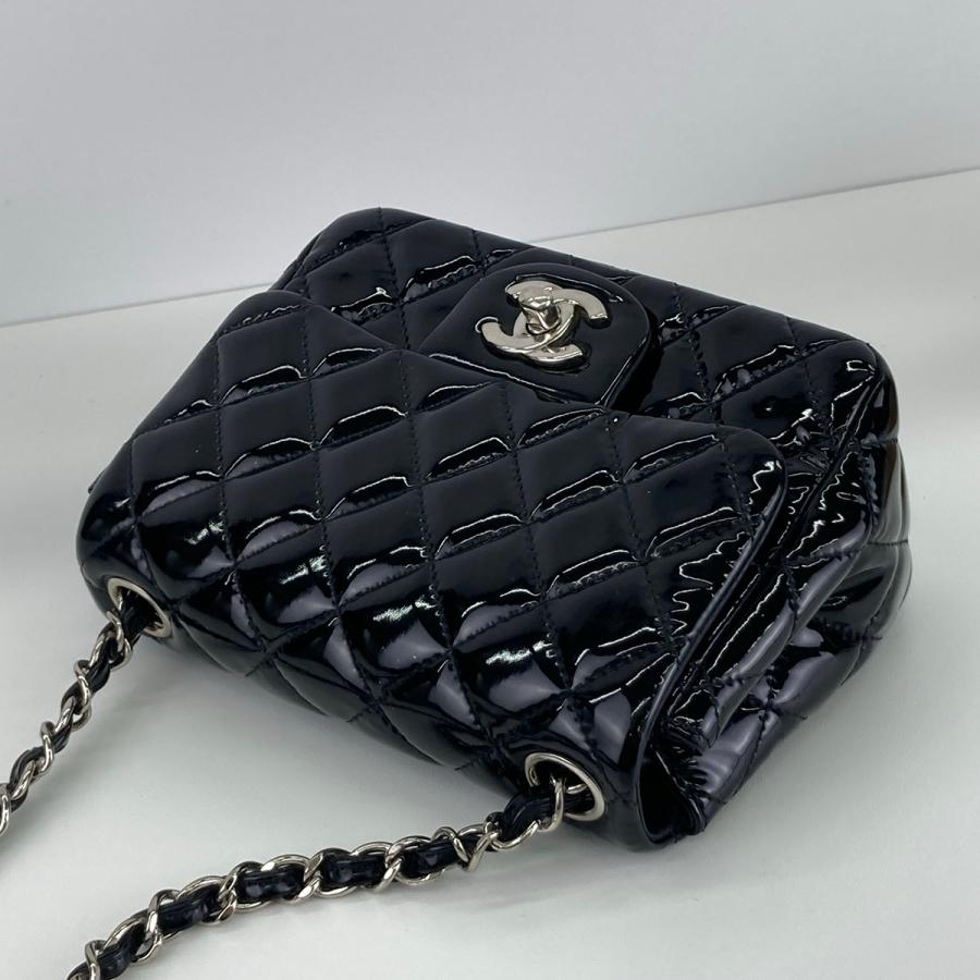 最終価格　CHANEL シャネル　マトラッセ　チェーンショルダー　バッグ CHANEL（シャネル） ミニ マトラッセ シングルフラップ チェーン