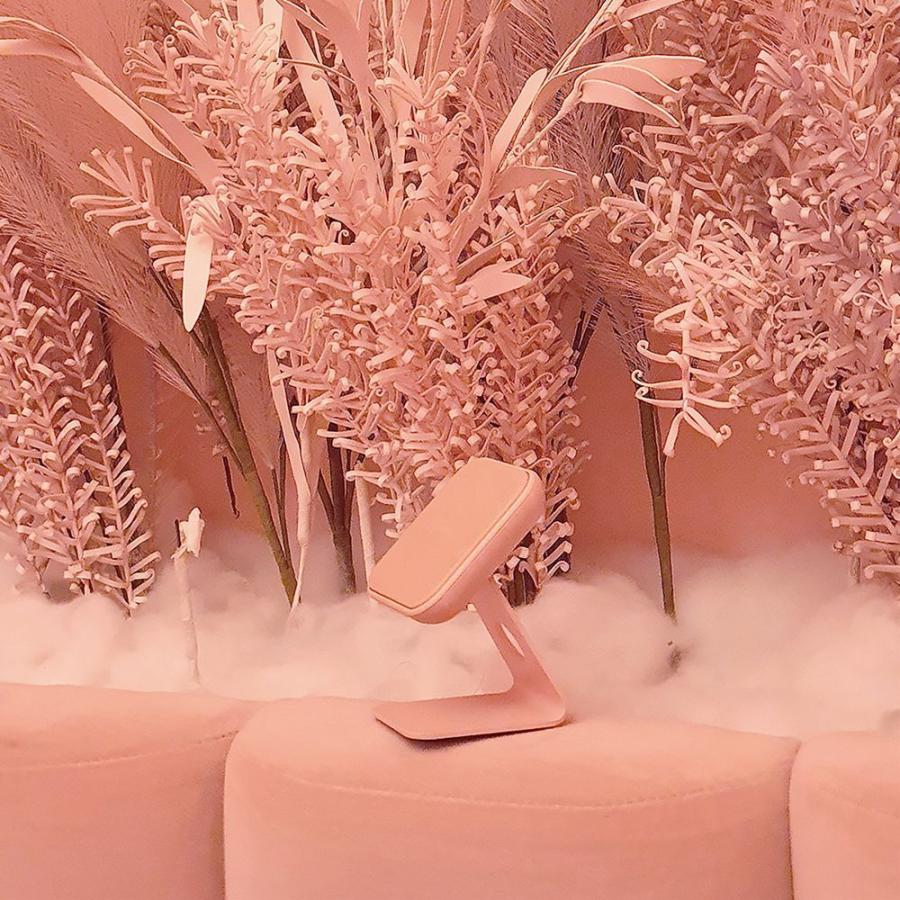 送料無料 Warp Solution Stand On 2wayミニ ワイヤレス 充電器 急速 充電 Iphone スマホ イヤホン スタンド 収納 おしゃれ Qi ピーチ ベージュ Paypay公式ストア 通販 Yahoo ショッピング