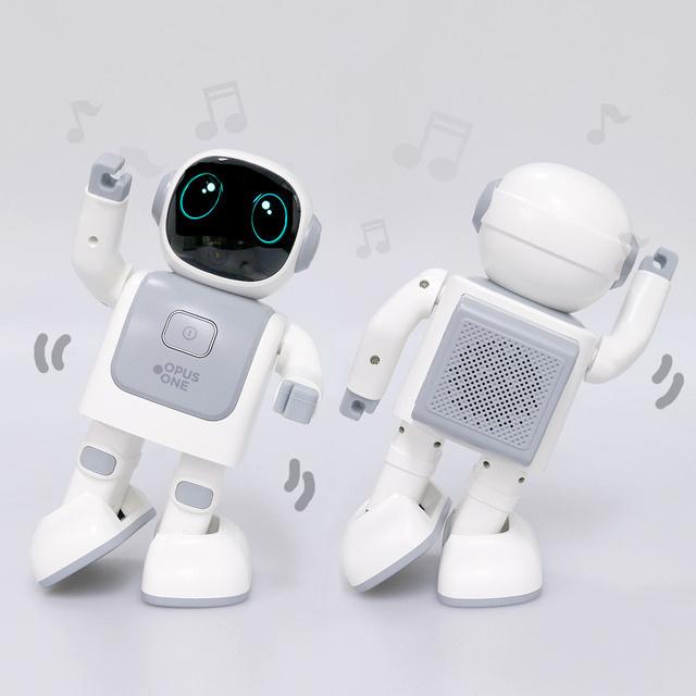 ロア・インターナショナル 踊る ロボット スピーカー XINGO シンゴ