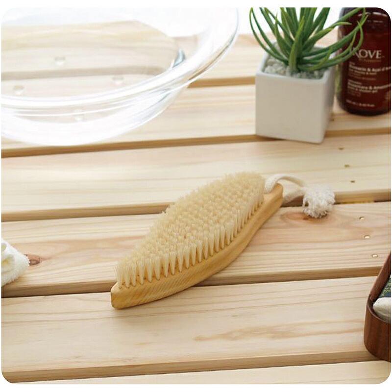 ボディブラシ マッサージブラシ フット＆ヒップブラシ 豚毛100％ 天然