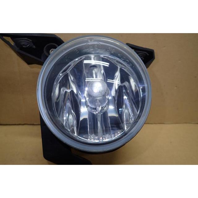 フォルクスワーゲン（Volkswagen） VW ニュービートル GF-9CAQY 左 