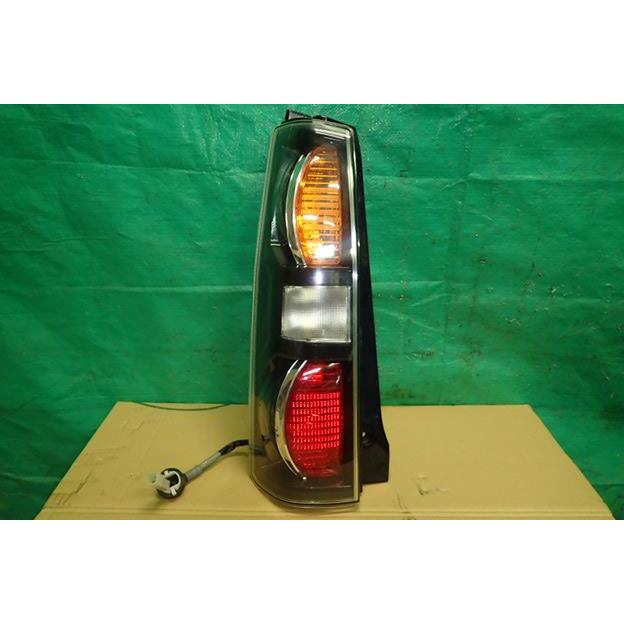 ワゴンR ワゴンR MH21S 左テールランプ スタンレー P4192 35670-58J10