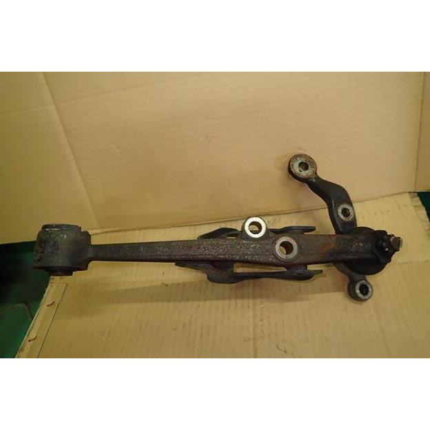 トヨタ（TOYOTA） アリスト E-JZS161 右F 右フロント ロアアーム 48068