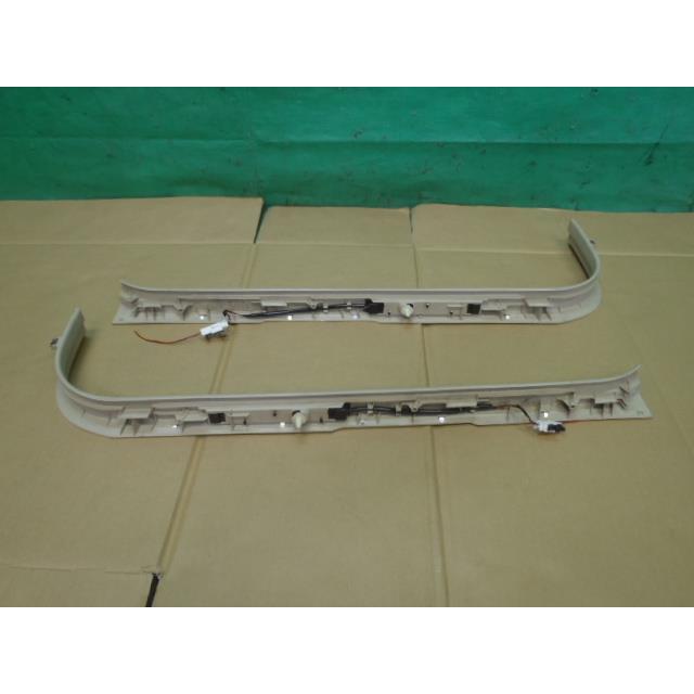 その出品　２個 フーガ フーガ☆Y50 キッキングプレート スカッフプレート フロント側