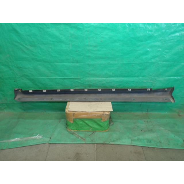 Mercedes-Benz（メルセデス・ベンツ） ベンツ Bクラス CBA-245234 右