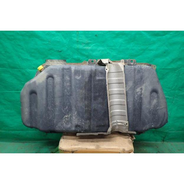 ヴォクシー AZR60G フューエルタンク 燃料タンク 1AZFSE 7700144031