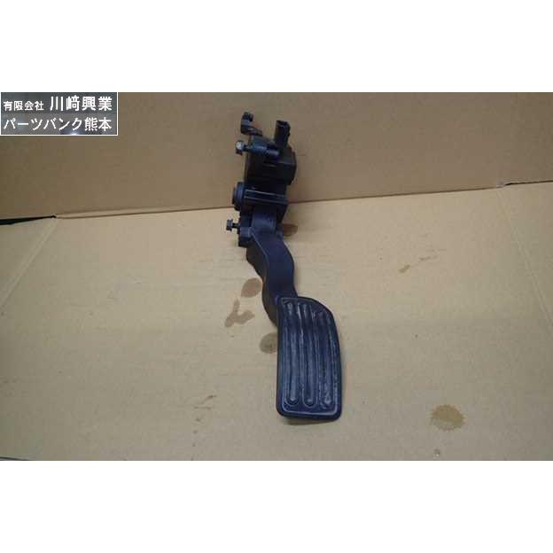 セレナ C25 アクセルペダル A80021HM0A A80021HM0A : 有限会社川崎興業