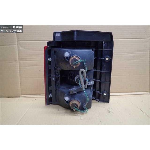 三菱（MITSUBISHI） ジャンク品◇デリカD5 ☆CV5W 右テールランプ