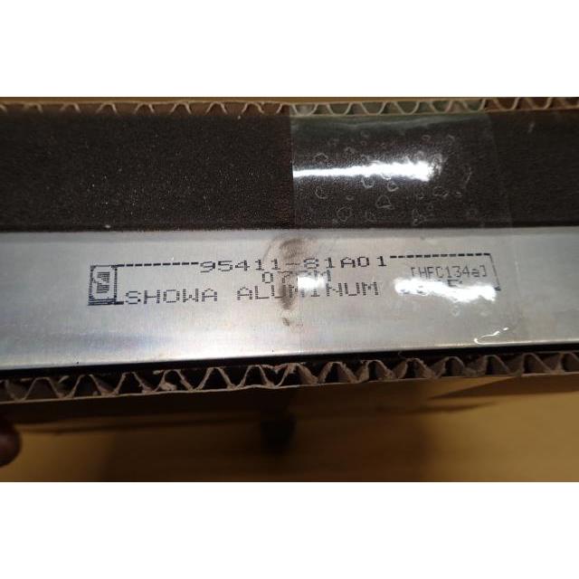 スズキ（SUZUKI） エブリィプラス DA32W エバポレーター マニュアル F