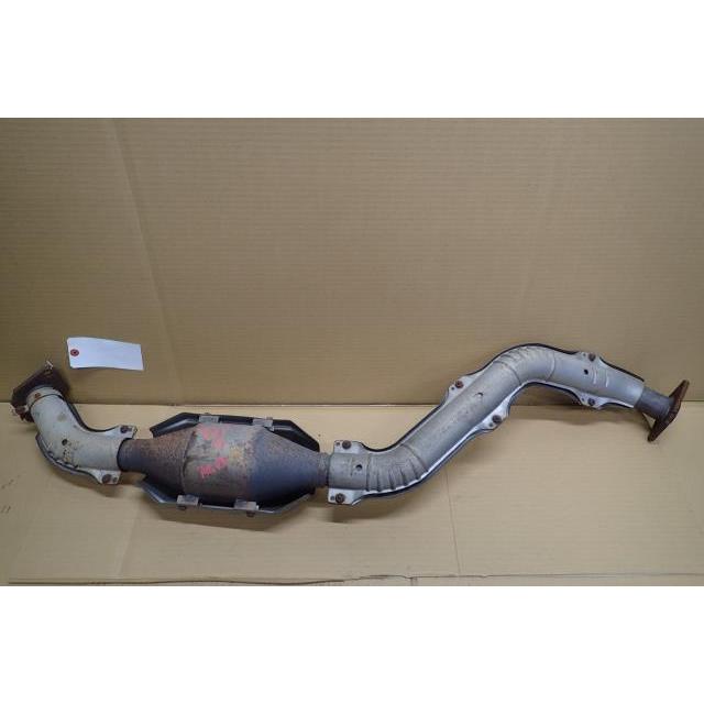 エルグランド E51 触媒 ショクバイ コンバーター VQ35DE 20802 エルグランド E51 触媒 ショクバイ コンバーター VQ35DE 20802