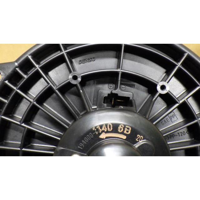 トヨタ（TOYOTA） アルテッツァ GF-SXE10 ヒーターブロアモーター