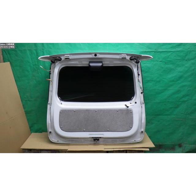 スズキ（SUZUKI） MRワゴン CBA-MF22S バックドア リアゲート Z7T