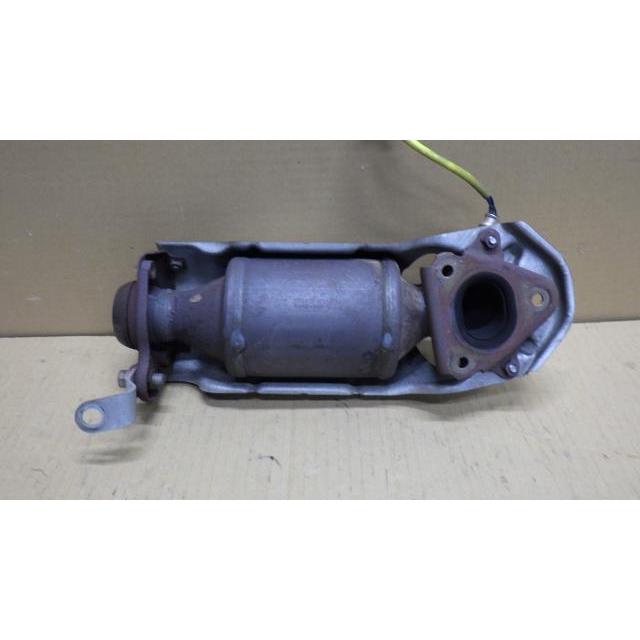 ライフ　CBA-JB5用 触媒 18160-RGA-000 センサー2個付き ホンダ（HONDA） ライフ JB5 エキゾーストマニホールド エキマニ P07A