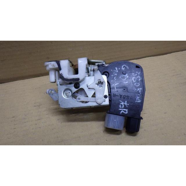 フィット DBA-GD1 右リア ドアロックアクチュエーター S6A-R R1 PW