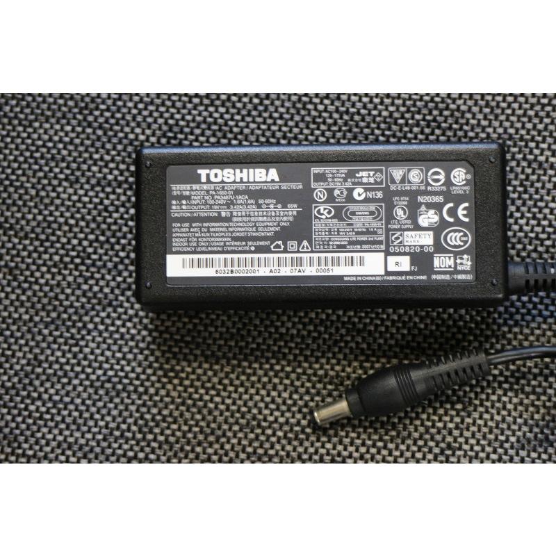 dynabook（ダイナブック） 東芝 純正 パソコン用 ACアダプター 19V 