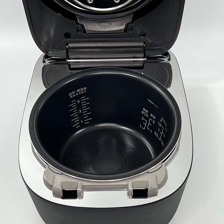 Panasonic（パナソニック） 炊飯器 5.5合 おどり炊き 未使用 SR-N510D