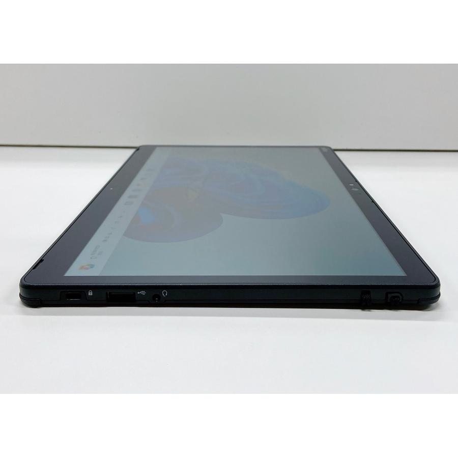 FUJITSU Arrows Tab Q738 Core i3-7130U メモリ4GB SSD256GB