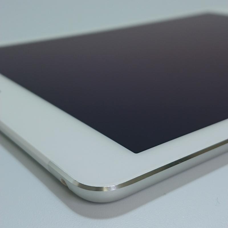 Apple iPad Air2 Wi-F i＋ Cellularモデル 16GB A1567 本体 9.7インチ 中古