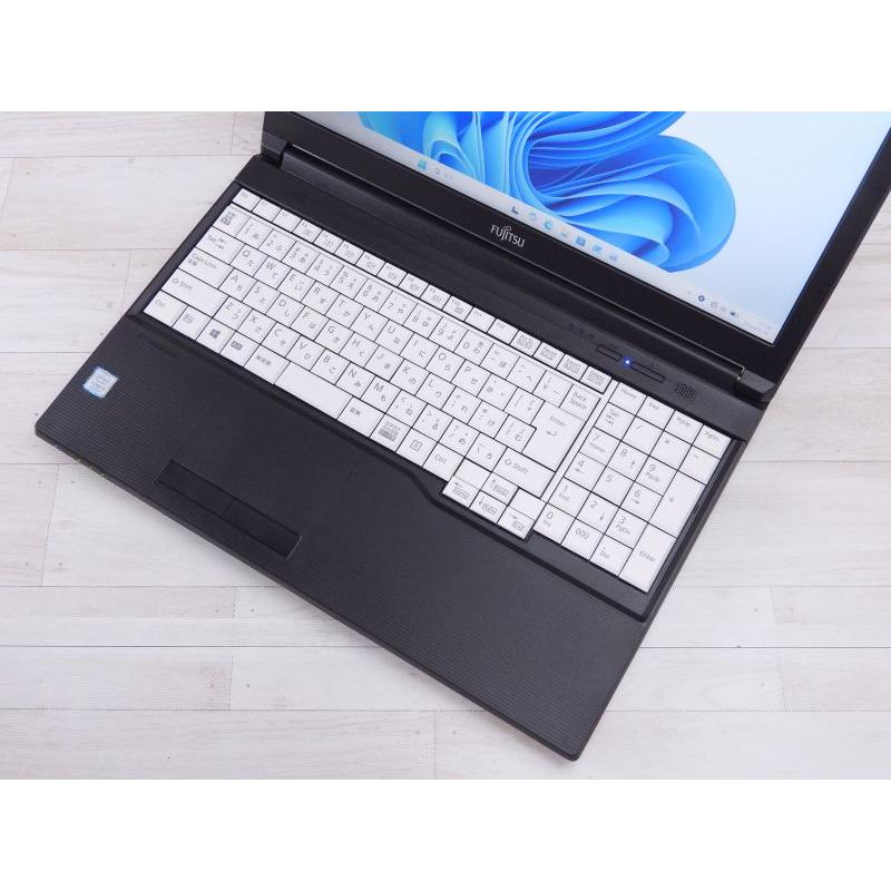 中古 Aランク 富士通 LIFEBOOK A579/C 第8世代 i5 8365U メモリ16GB 新品SSD256GB HD液晶 Win11の画像